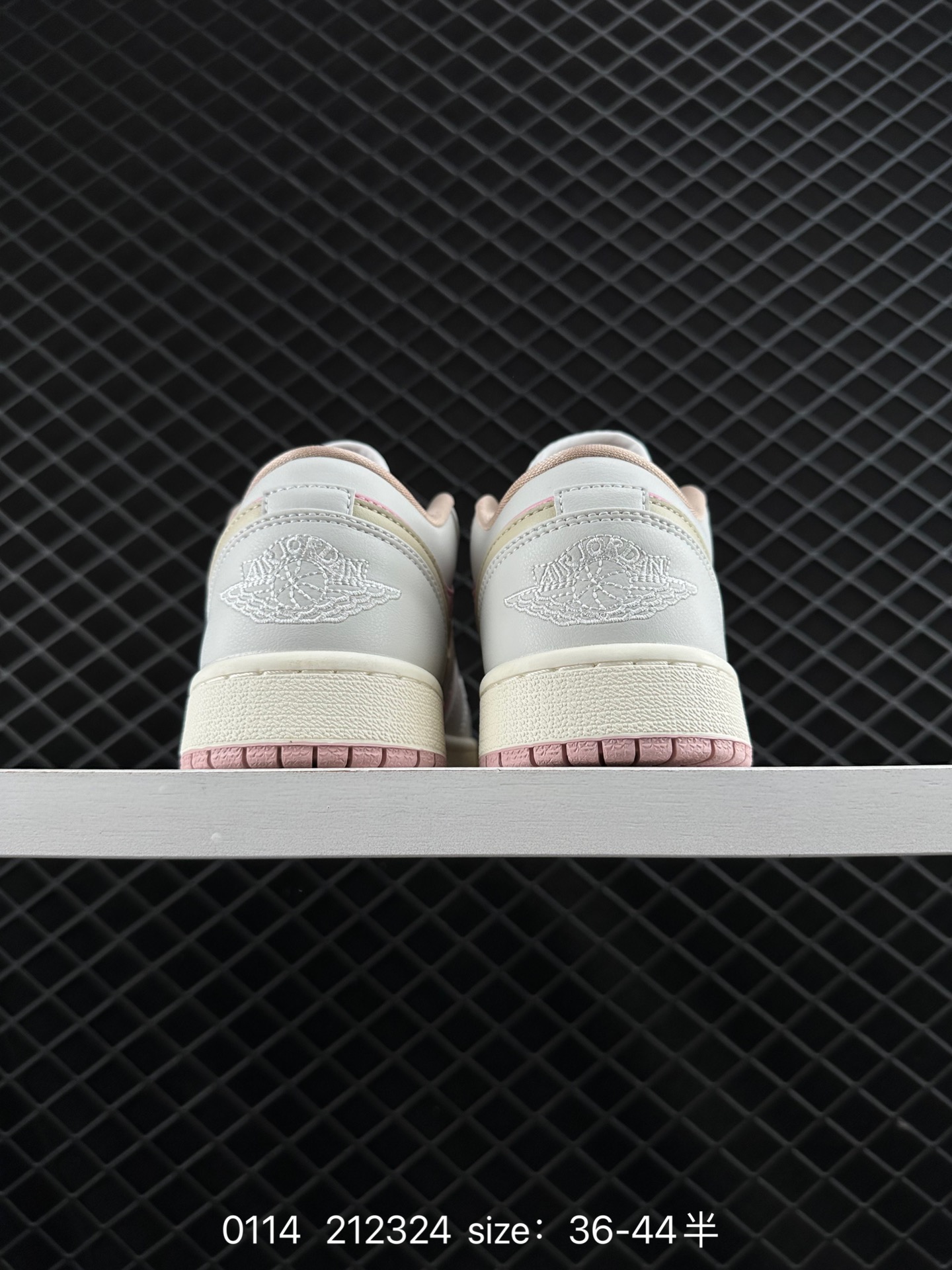 Air Jordan 1 Low AJ1